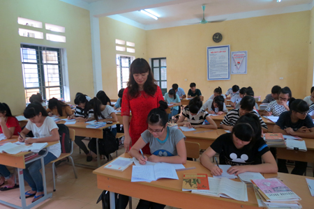 C:UsersDT174DesktopHS truong Pho thong Dan toc Noi tru bac kan.JPG